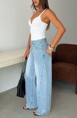 Jessica Mid Rise Barrel Leg Jeans Light Blue Wash