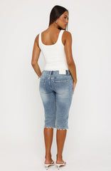Latisha Low Rise Capri Jeans Vintage Light Blue Wash