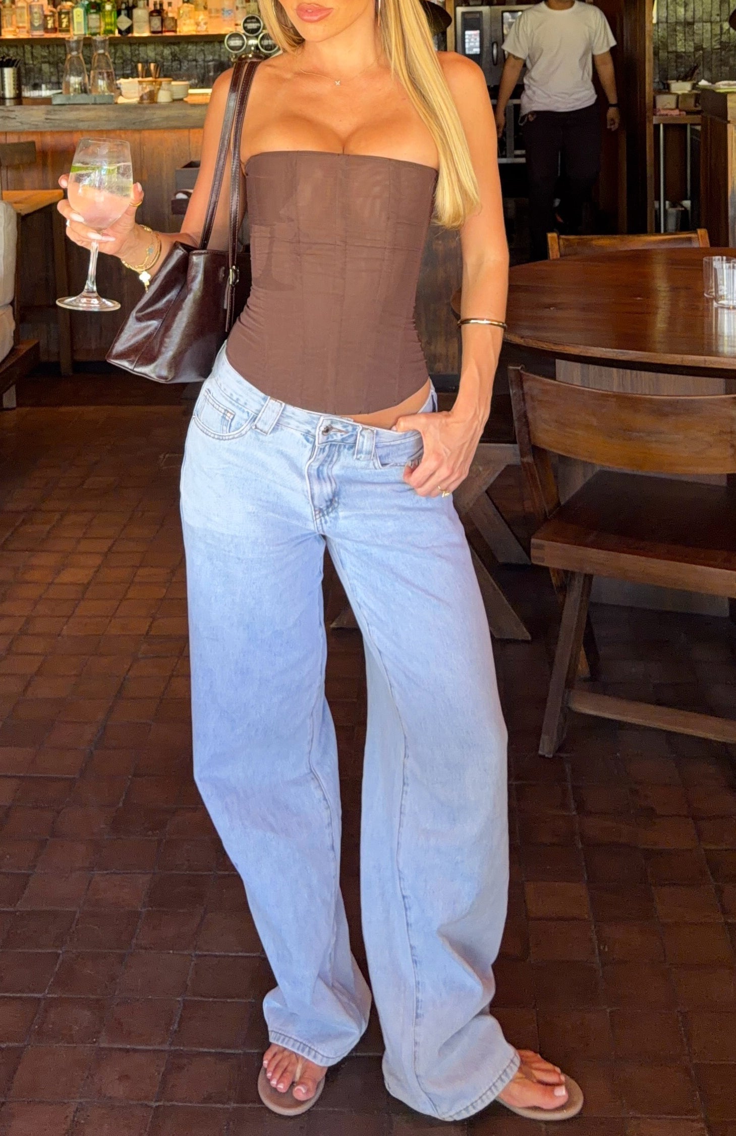 Clarissa Low Rise Wide Leg Jeans Mid Blue Wash