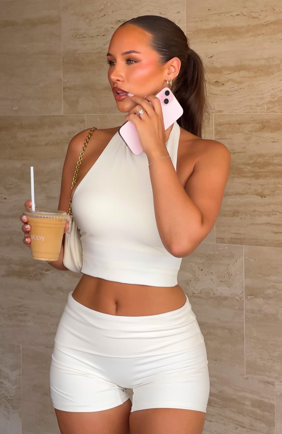 Power Icon Shorts 4" Cream