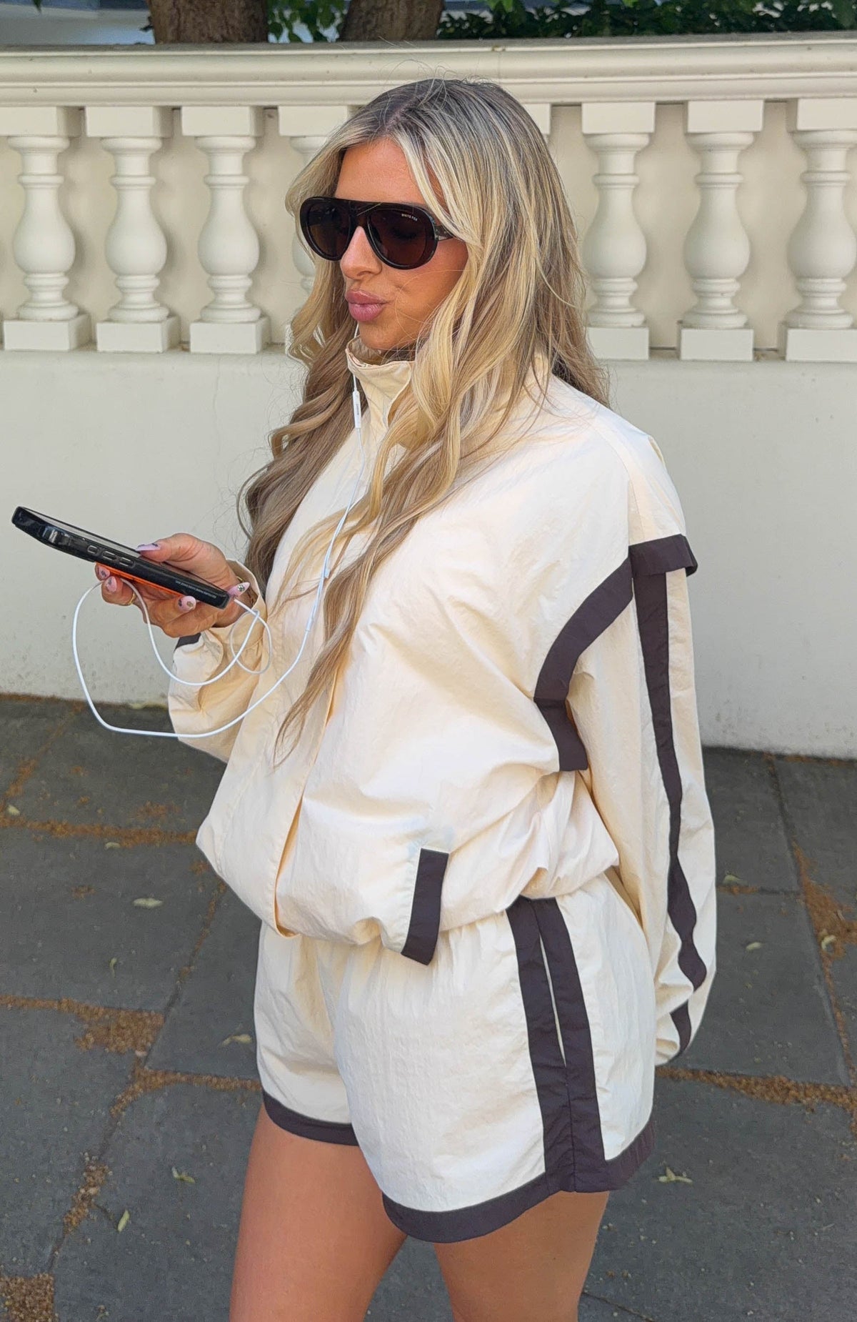 Back For Good Windbreaker Jacket Cream/Chocolate