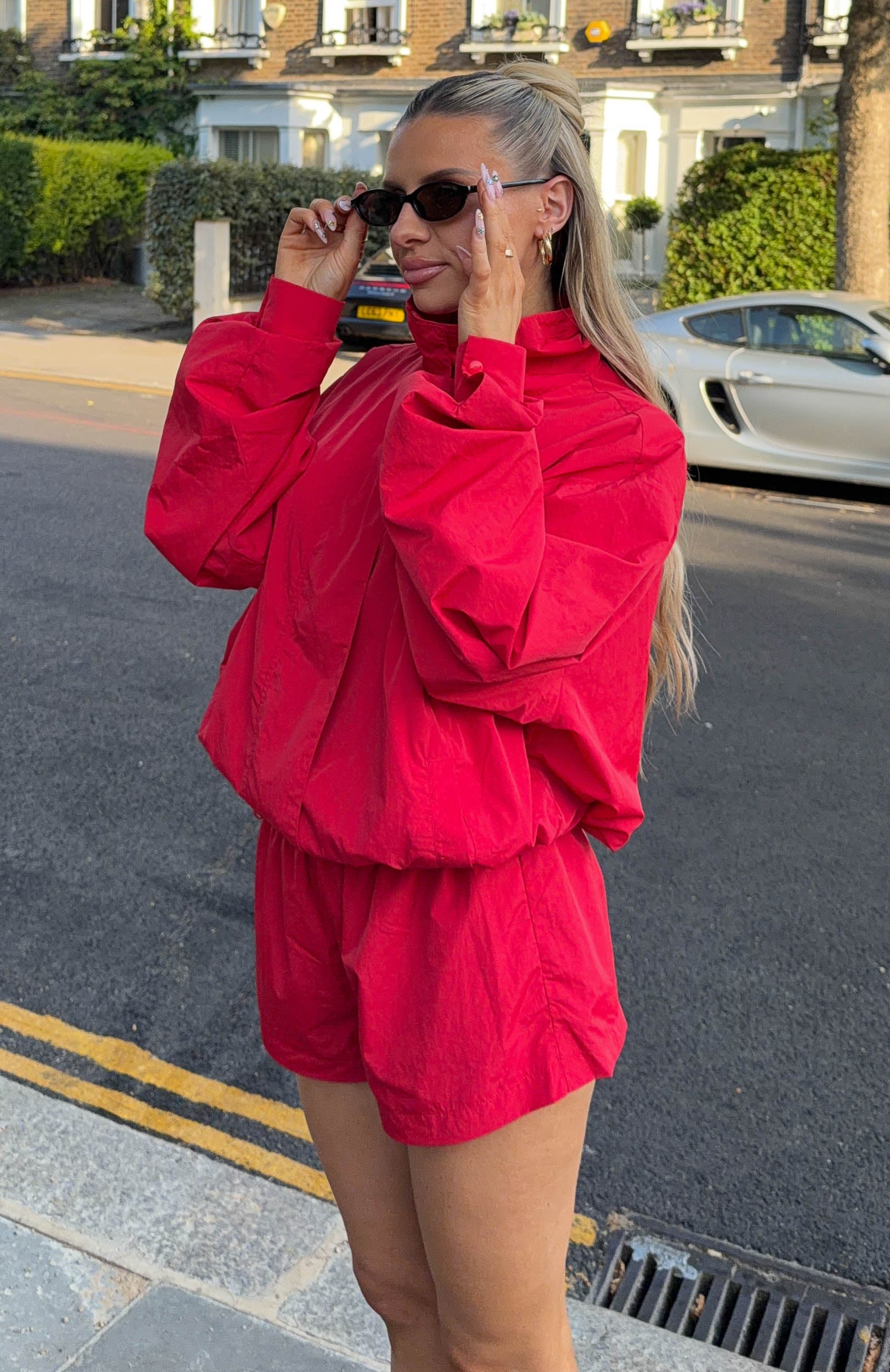 Love The Chase Cropped Shorts Red