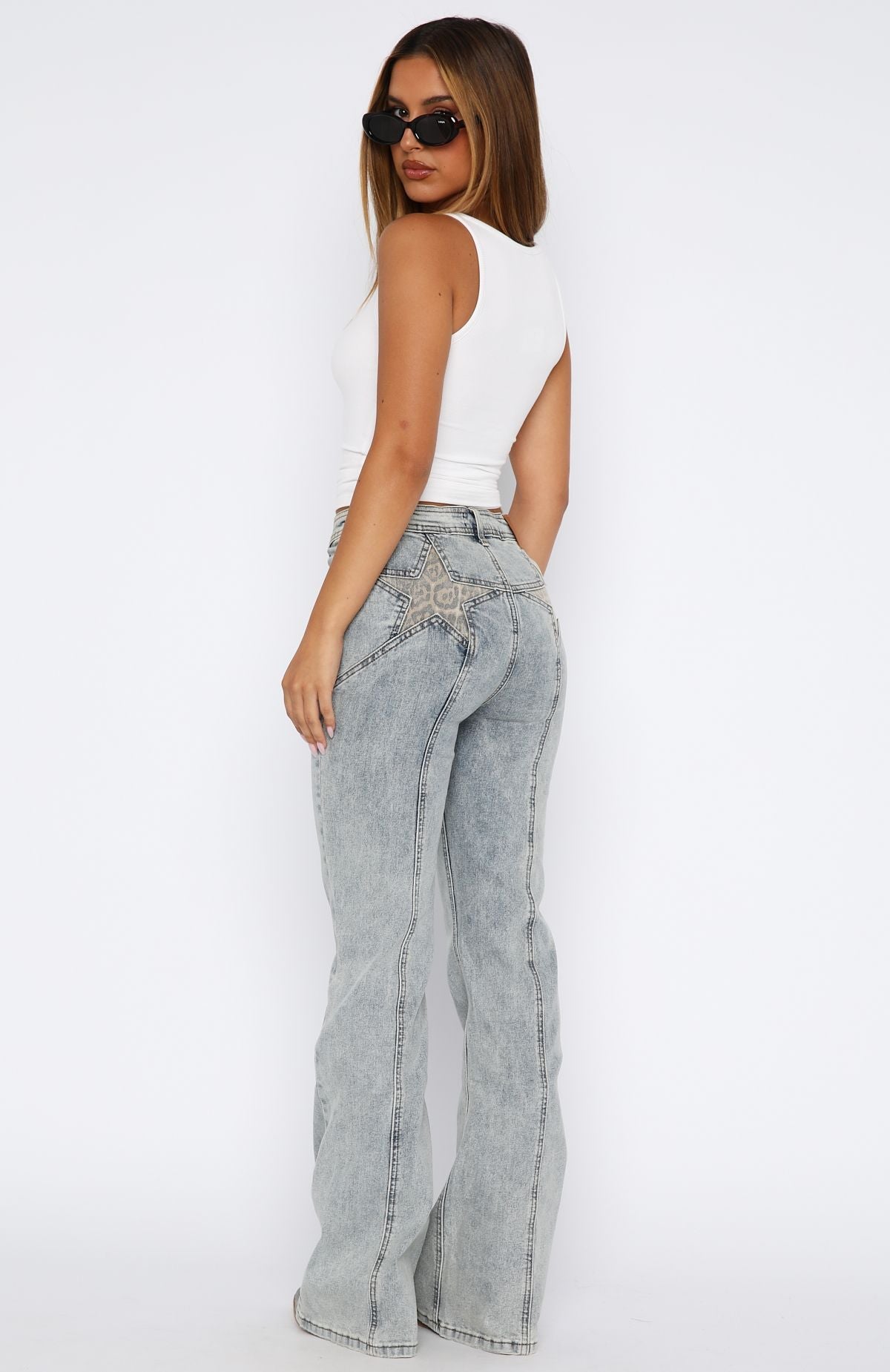 Zoe High Rise Bootleg Jeans Light Blue Acid Wash