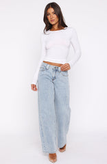 Clarissa Low Rise Wide Leg Jeans Mid Blue Wash