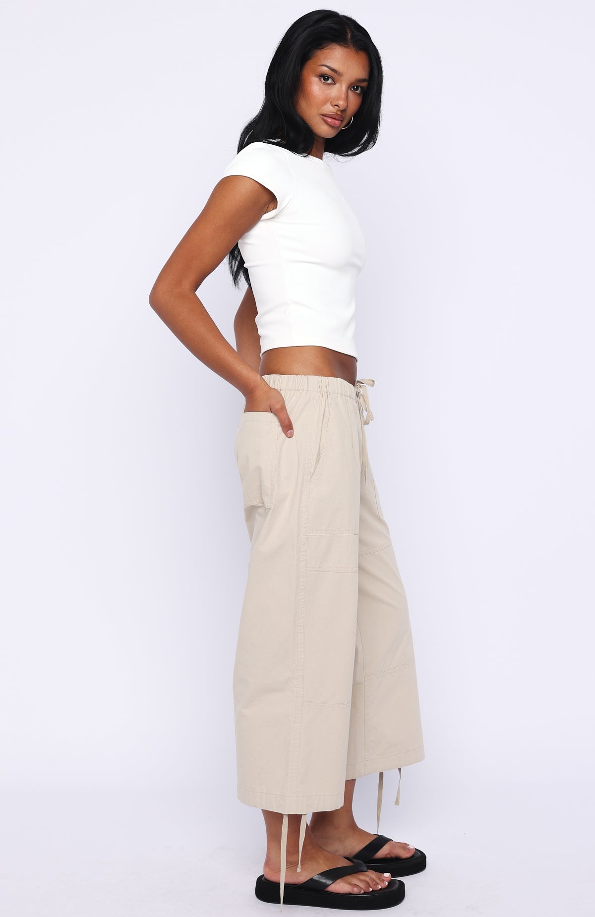 Date Me Capri Cargo Pants Stone