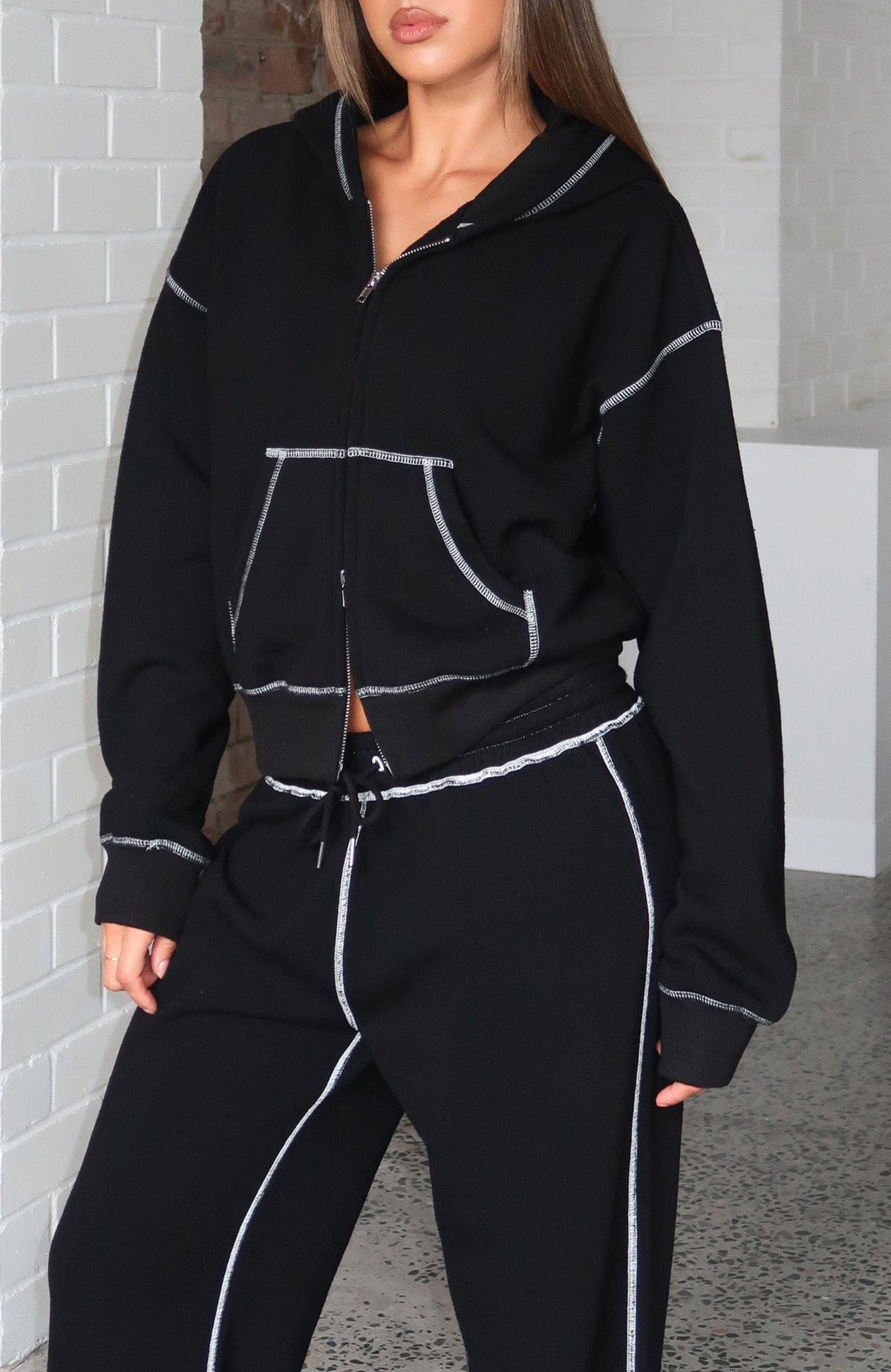 Flashing By Boxy Zip Front Hoodie Black