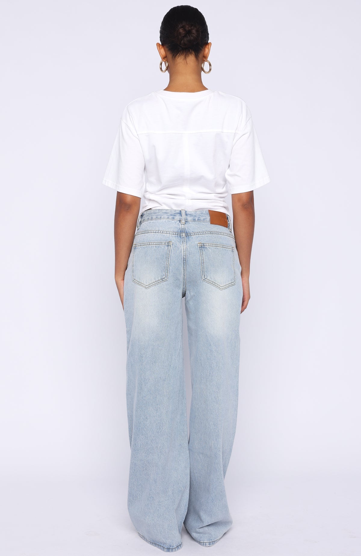 Just My Type Mid Rise Wide Leg Jeans Light Blue Wash