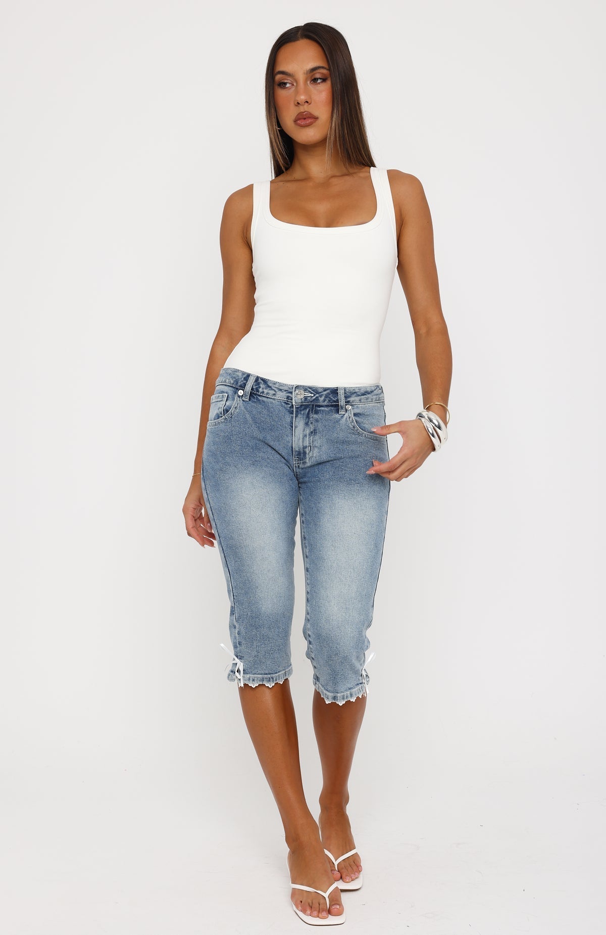 Latisha Low Rise Capri Jeans Vintage Light Blue Wash