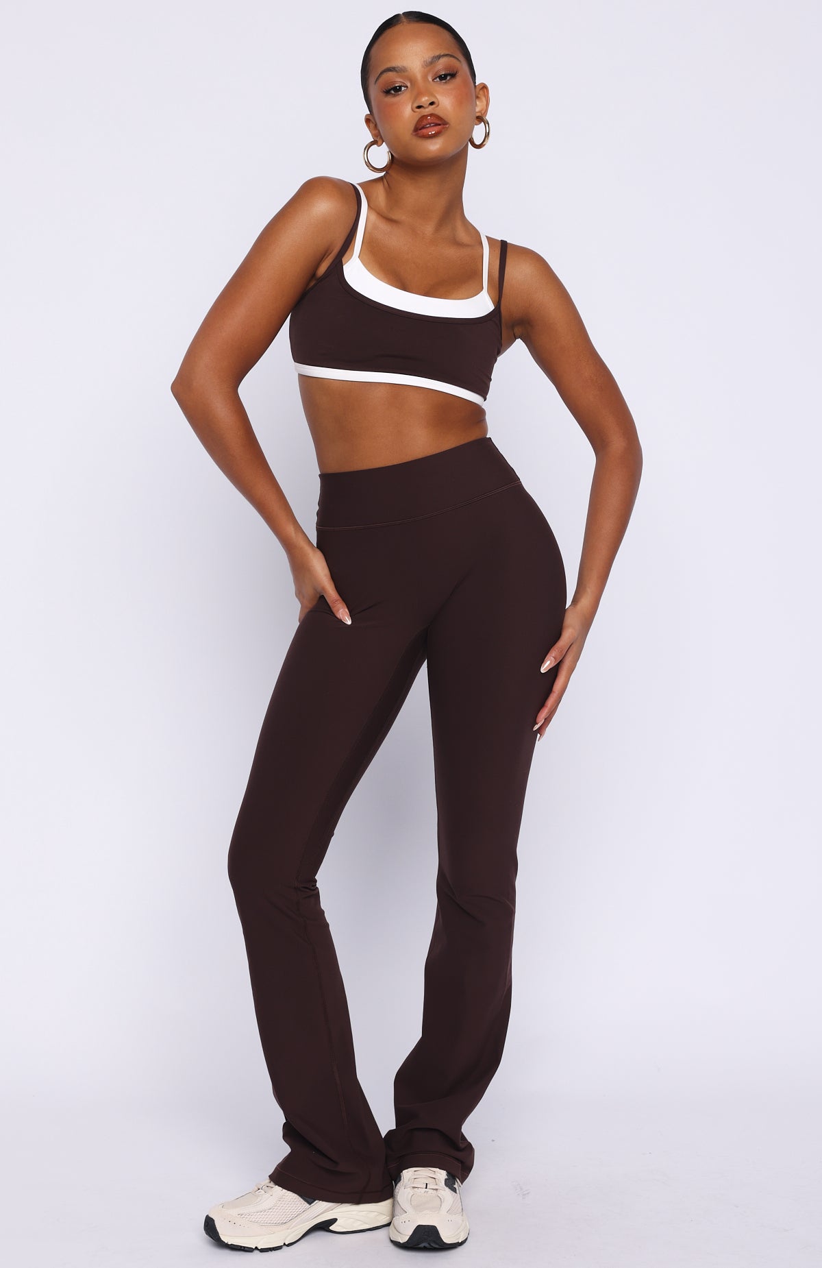 All The Glory Sports Bra Dark Chocolate/White