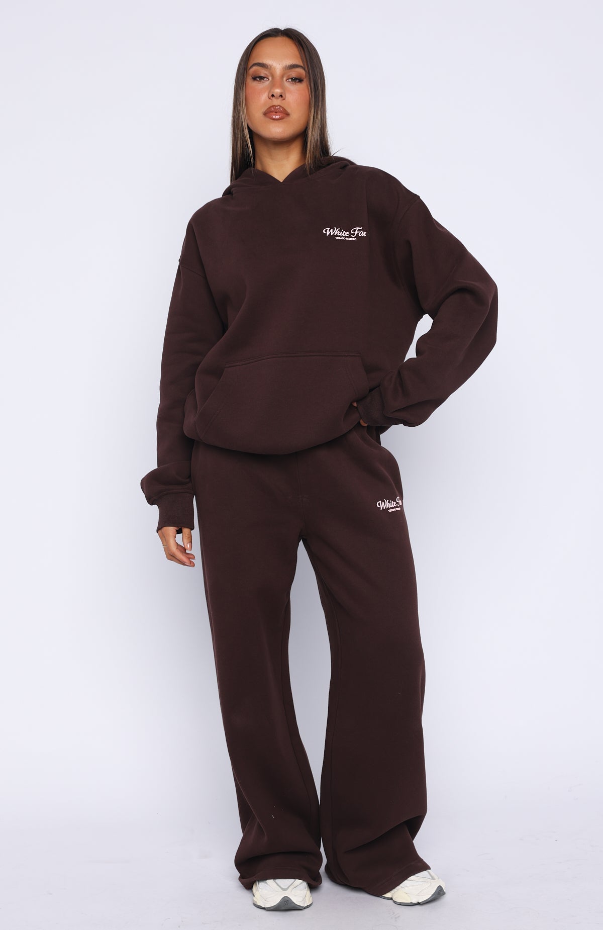 Verano Sixteen Lilia Oversized Hoodie Chocolate